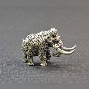 Tiny 1.5 x 0.5 Metal Mammoth Figure Miniature 85